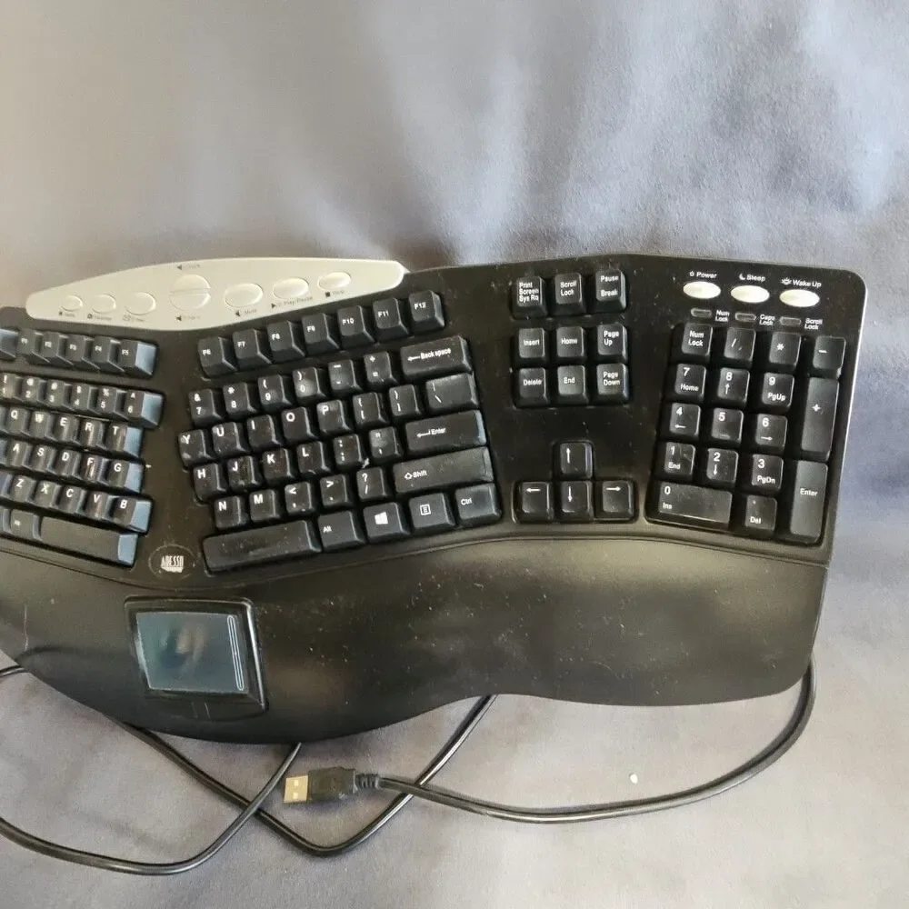 ADESSO PCK-308UB BLACK Wired Ergonomic Contoured Multimedia Touchpad Keyboard